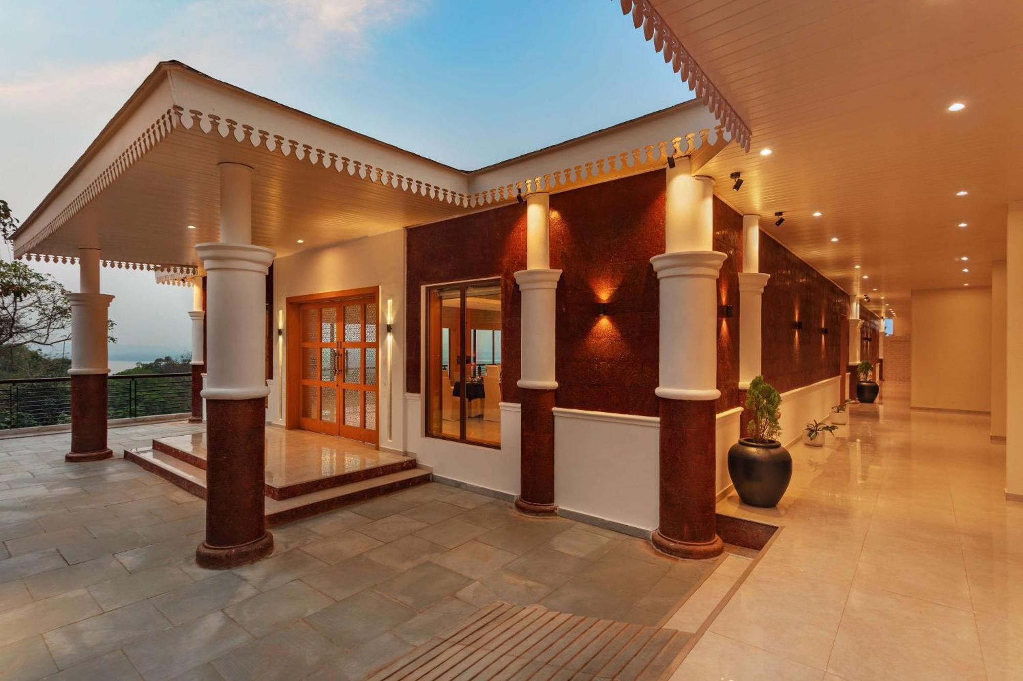 Hotel Doubletree By Hilton Goa - Panaji Extérieur photo