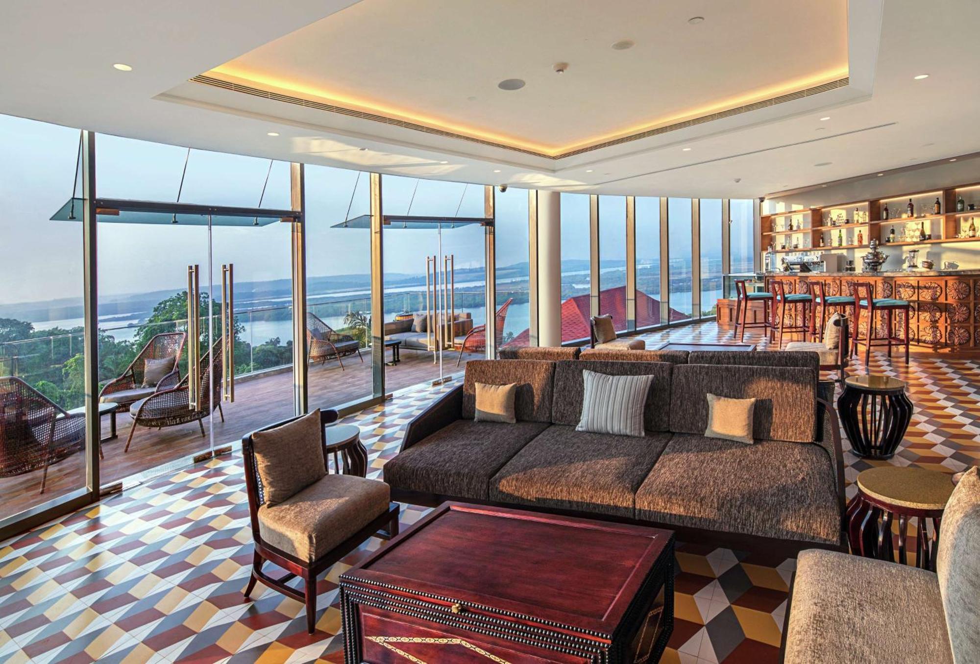 Hotel Doubletree By Hilton Goa - Panaji Extérieur photo